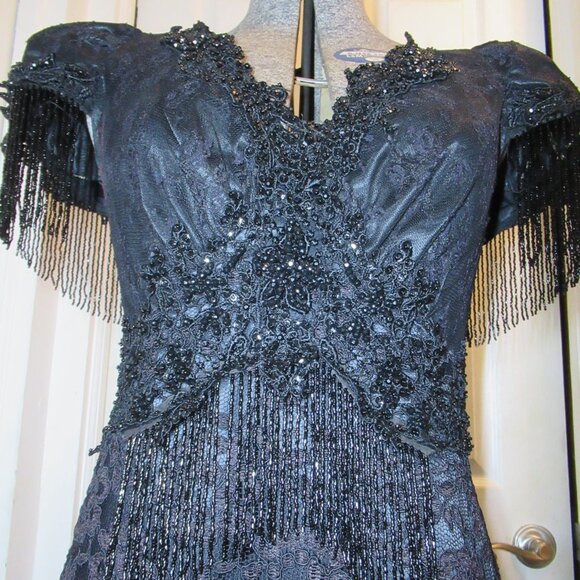 Lorrie Kabala Vintage 1980s Black Lace Bead & Sequin Encrusted Mermaid Gown 10 - Picture 5 of 17